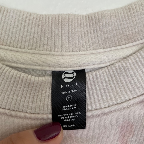 Noli Yoga Tye-Dye Cropped Sweater - Picture 3 of 3